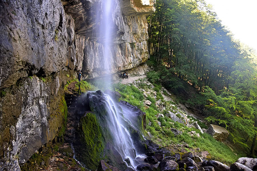 Водопад Боров камък